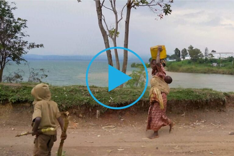 Posledice onesnažene vode so lahko smrtonosne. Otroci so še bolj ogroženi zaradi podhranjenosti in bolezni.