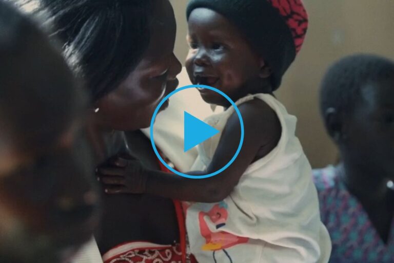 Ob zaključku leta imate še vedno priložnost za izjemna dejanja. S podporo UNICEF-ovih programov lahko pomagate otrokom po vsem svetu.