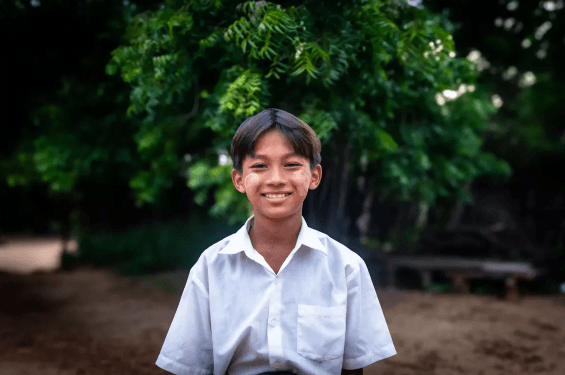 Hein iz Mjanmarja je napisal pismo odraslim.