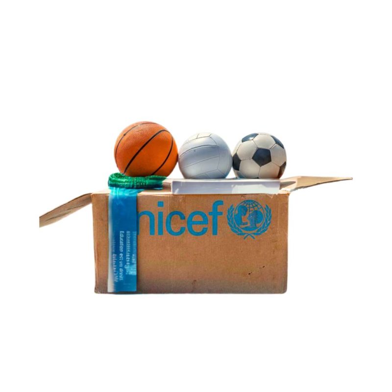 Paketek veselja igrivi trenutki