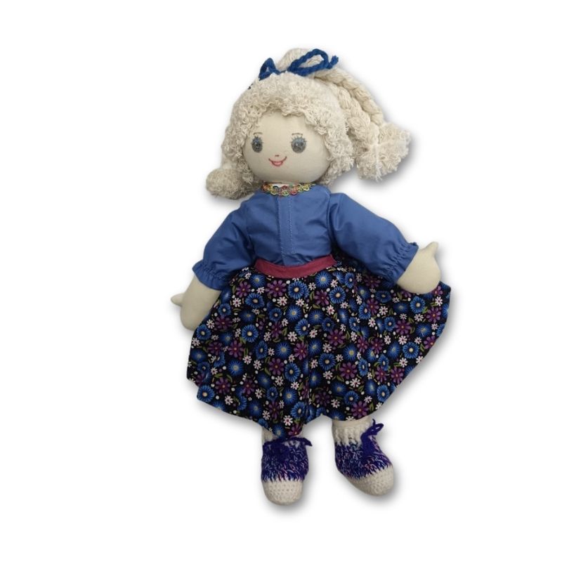 Punčka iz cunj Špela Polona